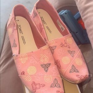 Toms Pink Heart Patterned Flats